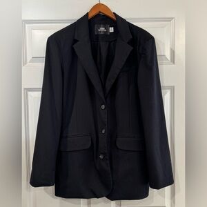 URBAN OUTFITTERS Three-Button Oversized Blazer Black‎ | Size Medium